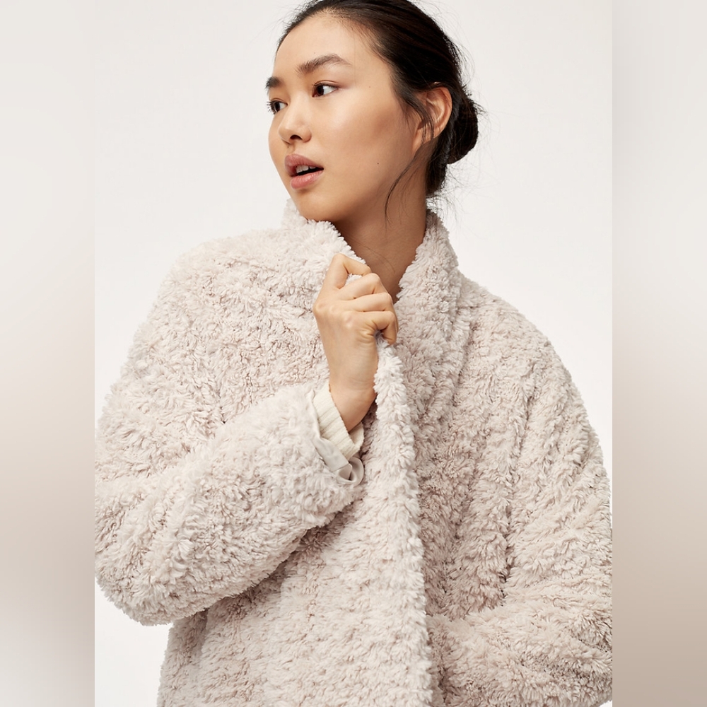 aritzia angela coat Wilfred Free